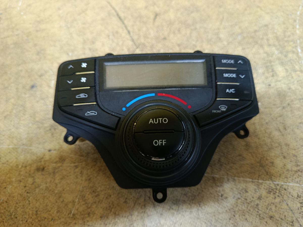 Блок управления климатконтроля 97250-2L900 на Hyundai I30 FD G4FC Фото 1
