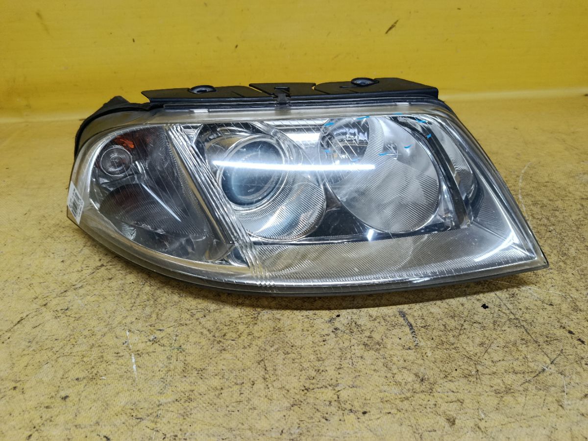 Фара 3B0941016AK на Volkswagen Passat 3B Фото 2