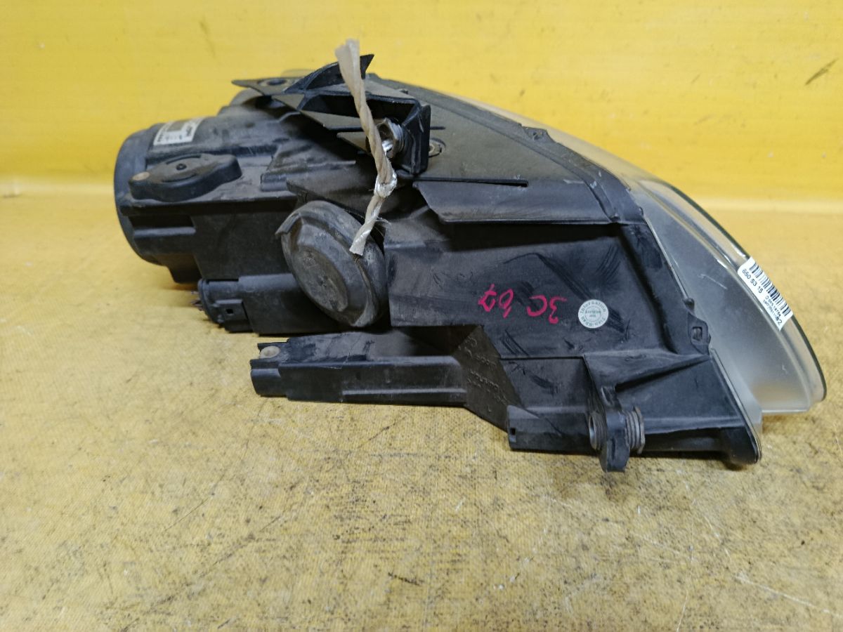 Фара 89312179 на Volkswagen Passat 3C Фото 4
