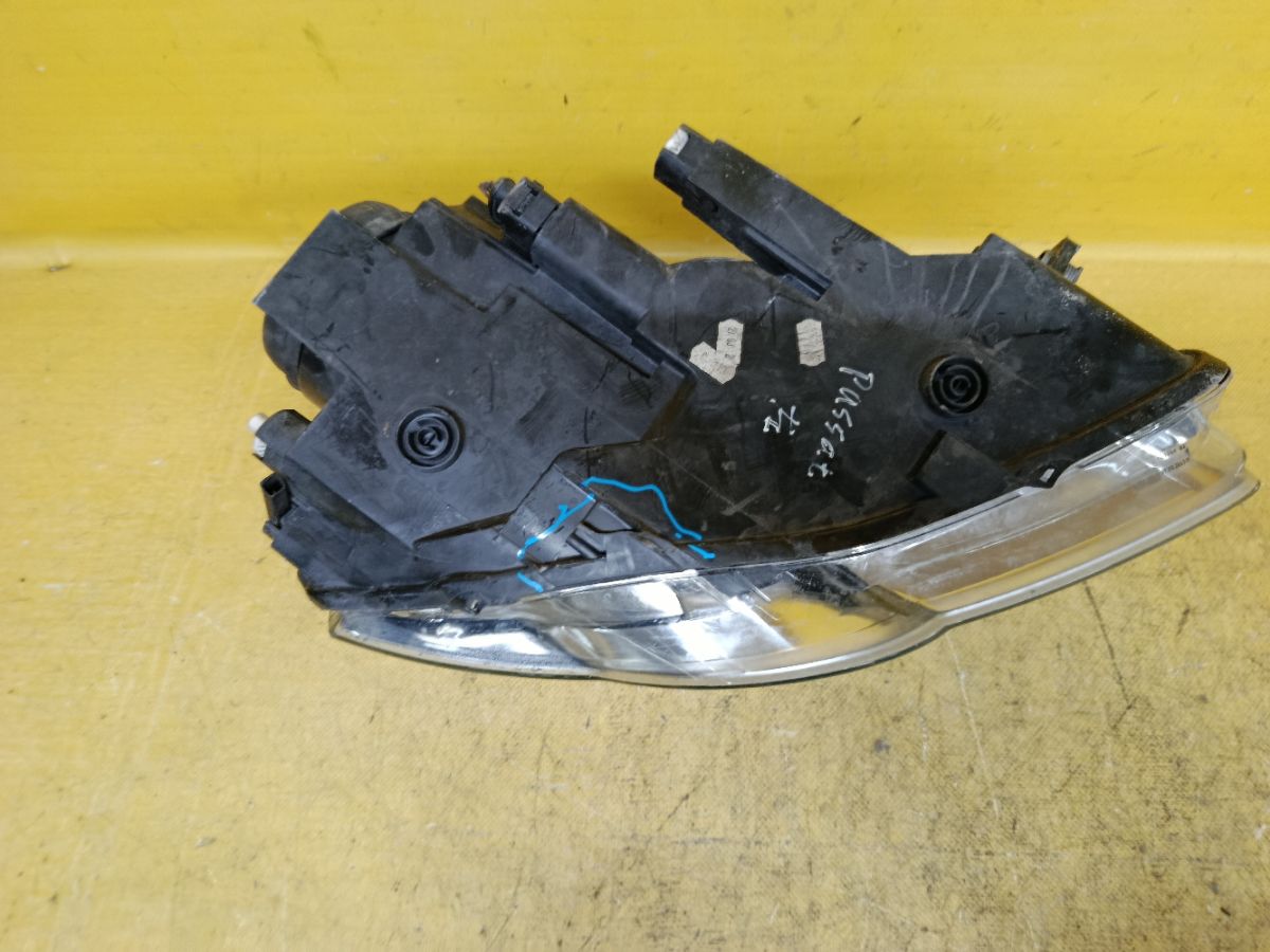 Фара 89312179 на Volkswagen Passat 3C Фото 6
