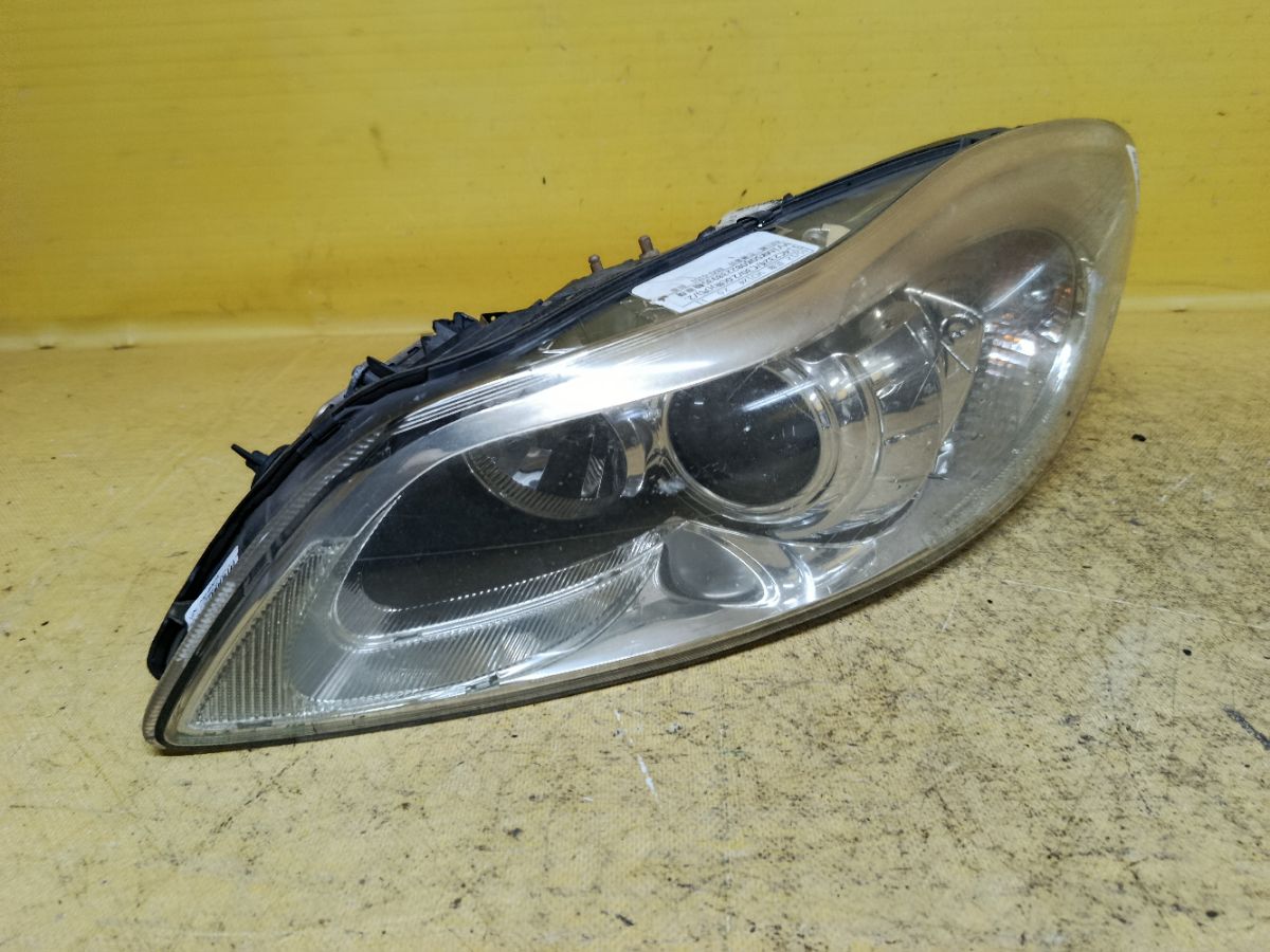 Фара 31299818 на Volvo C30 MK Фото 1