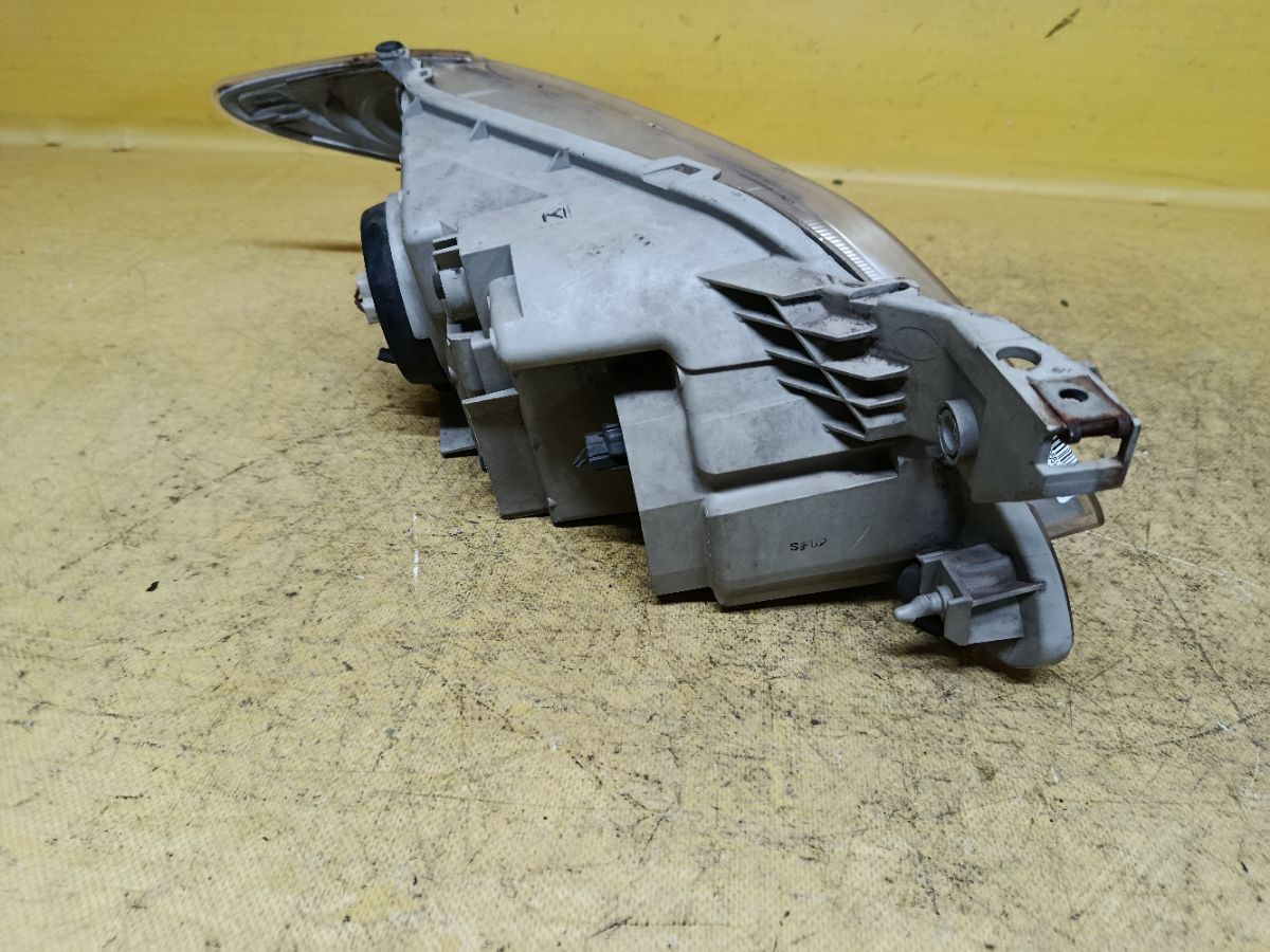 Фара P1990 P1990 на Mazda Premacy CP8W Фото 5