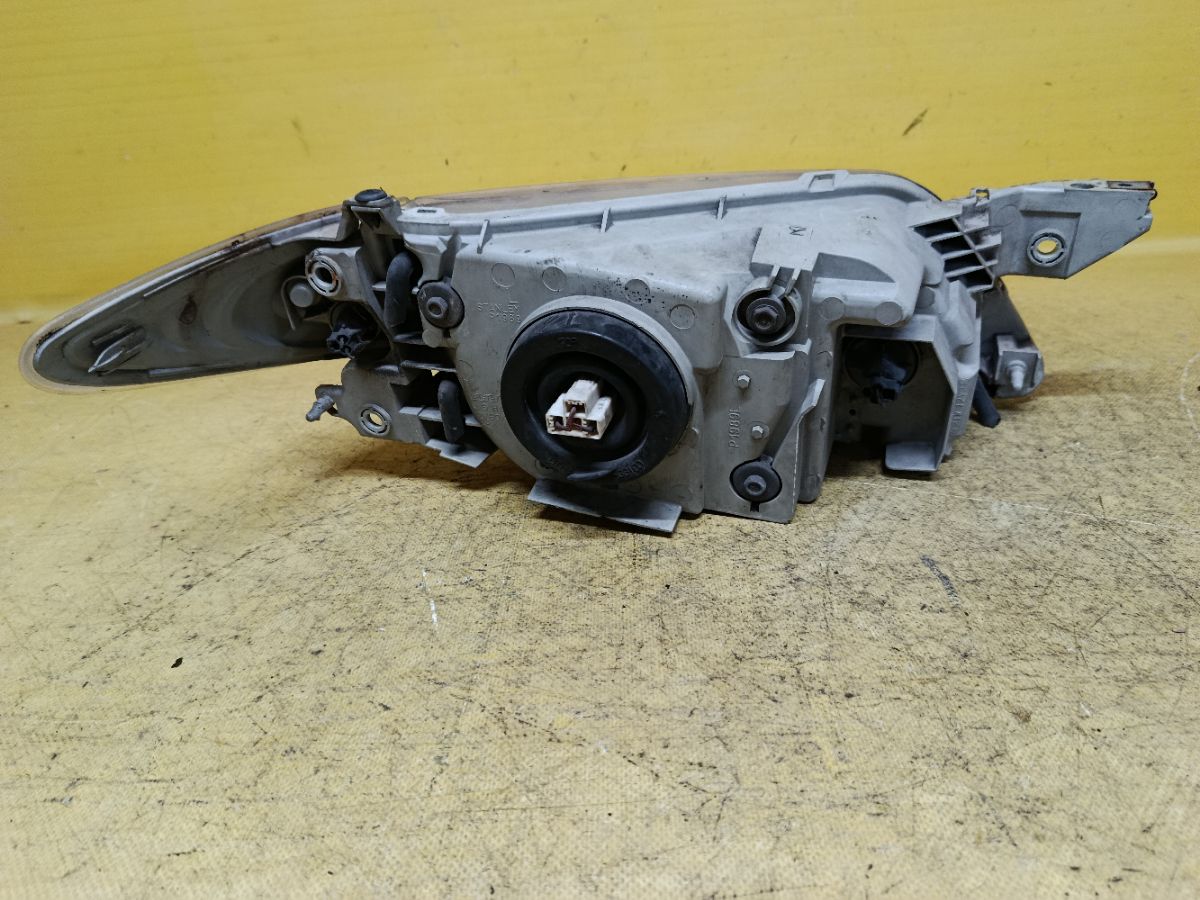 Фара P1990 P1990 на Mazda Premacy CP8W Фото 6