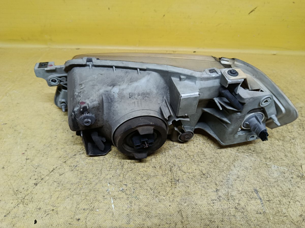 Фара R6888 R6888 на Mazda Familia BJ5P Фото 5