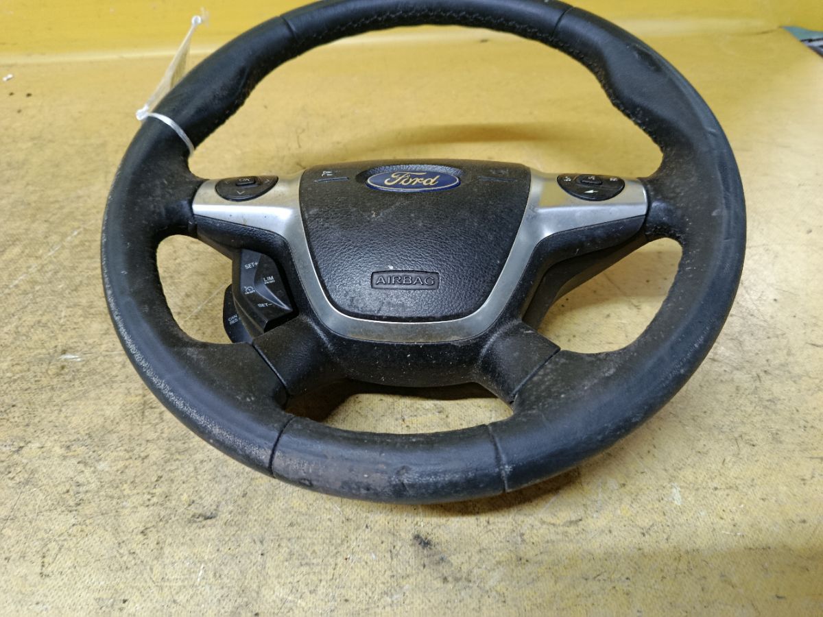 Руль на Ford Focus 3 Фото 4