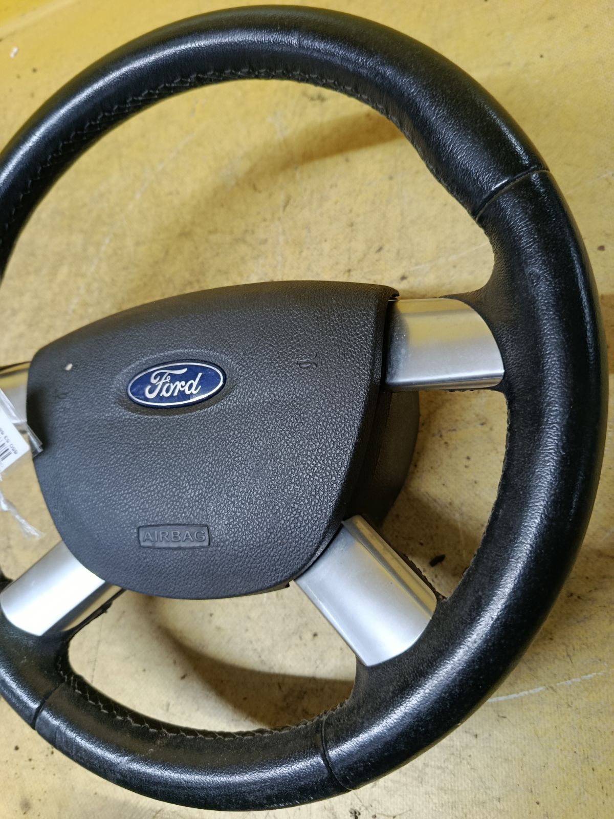 Руль на Ford Focus 2 Фото 2