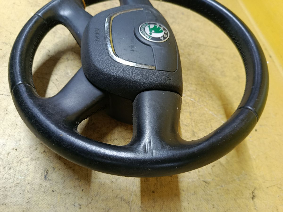 Руль на Skoda Yeti 5L Фото 2