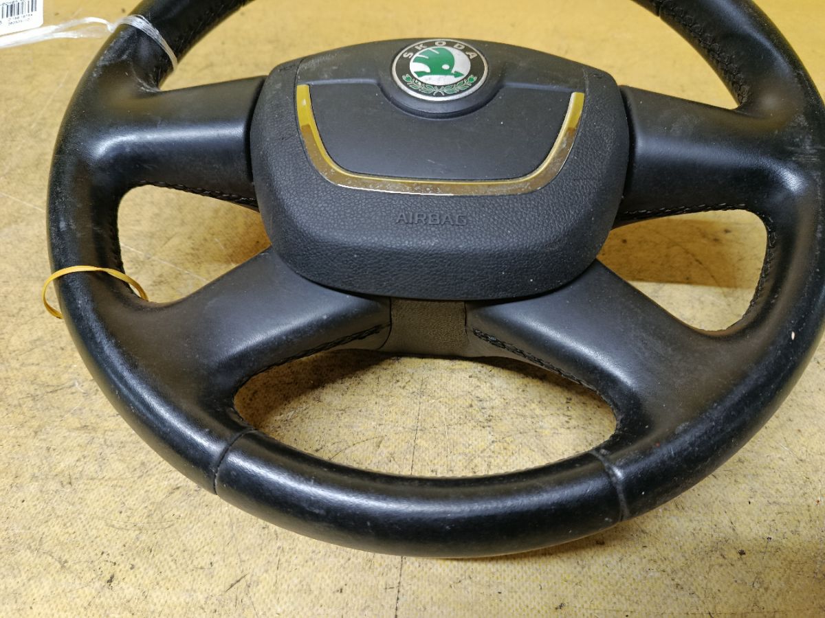 Руль на Skoda Yeti 5L Фото 4