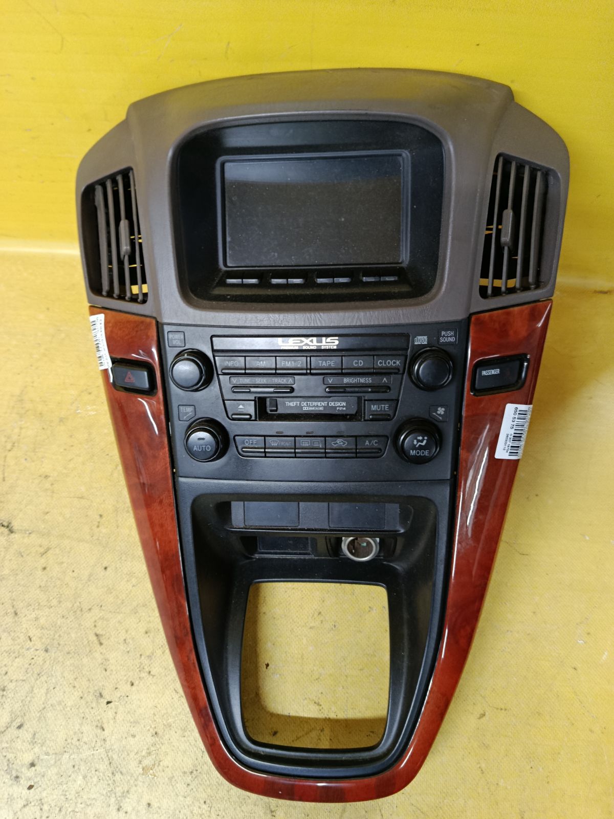 Блок управления климатконтроля 86110-48040, 86120-48060 на Lexus Rx300 MCU15L 1MZ-FE Фото 1