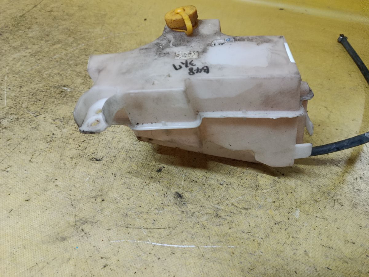 Бачок расширительный 21710 CA000 на Nissan Teana J31 VQ23DE Фото 3