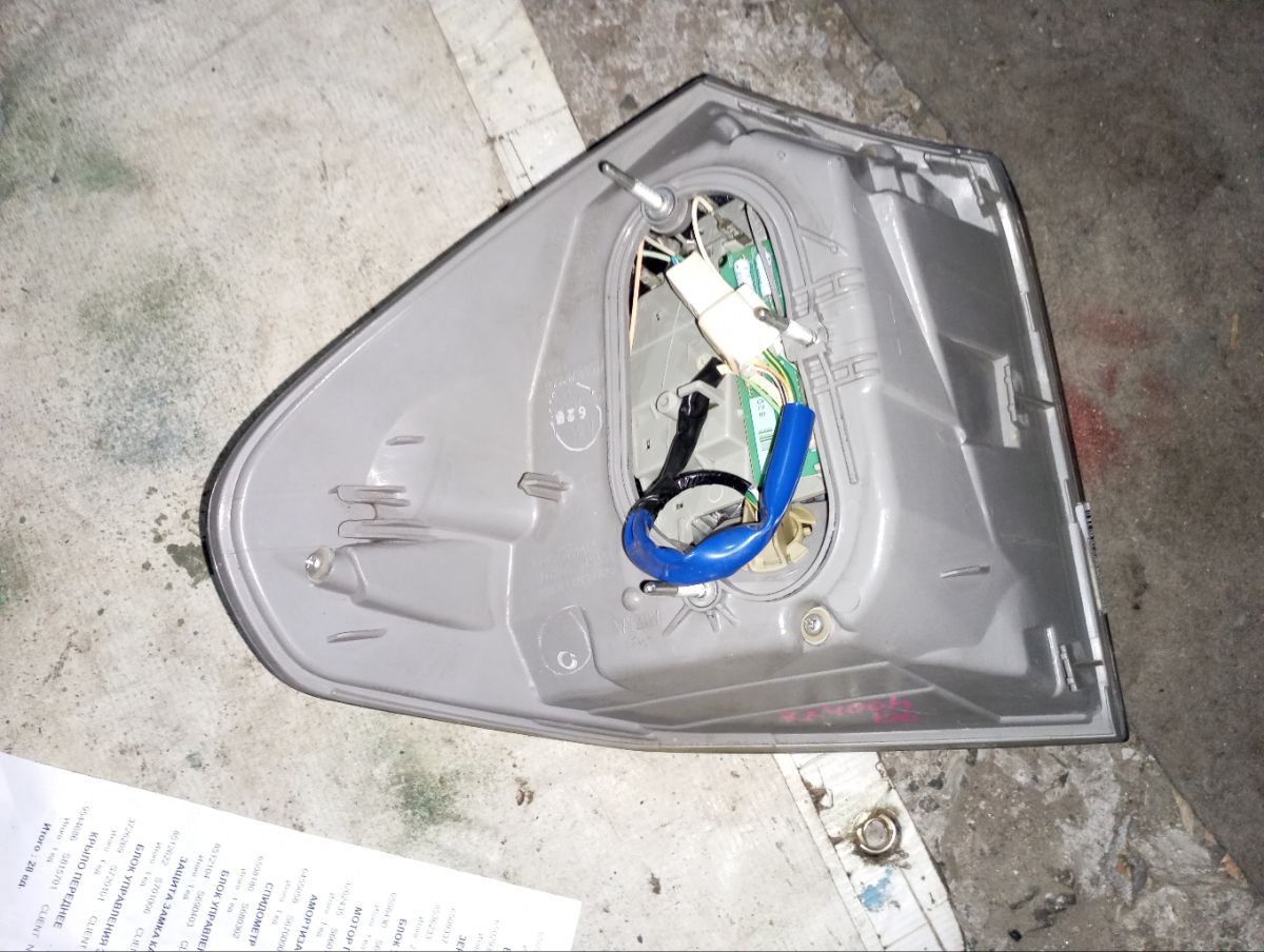 Стоп 48-64 48-64 на Lexus Rx400h MCU38L Фото 4