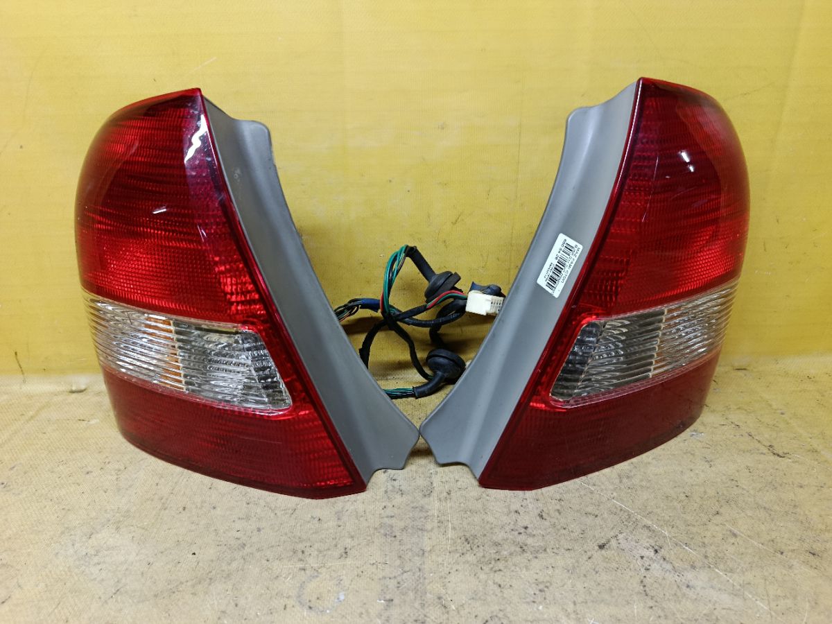 Стоп на Mazda Familia BJ5P Фото 1