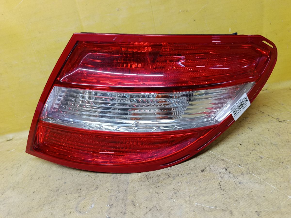 Стоп A2049068402 на Mercedes-Benz C-Class W204 Фото 1