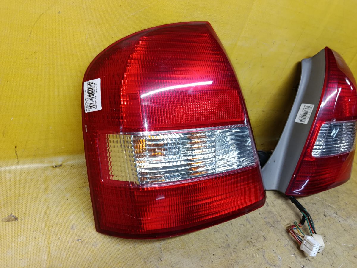 Стоп на Mazda Familia BJ5P Фото 3
