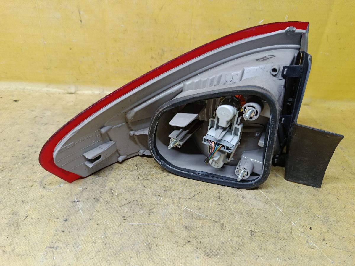 Стоп 7S71-13404-A на Ford Mondeo 4 Фото 3