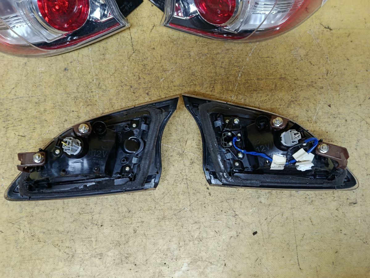 Стоп P8239 P8239 на Mazda Axela BL5FW Фото 6