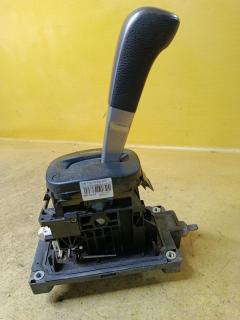 Ручка КПП на Nissan Tiida C11 Фото 3