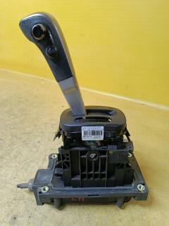 Ручка КПП на Nissan Tiida C11