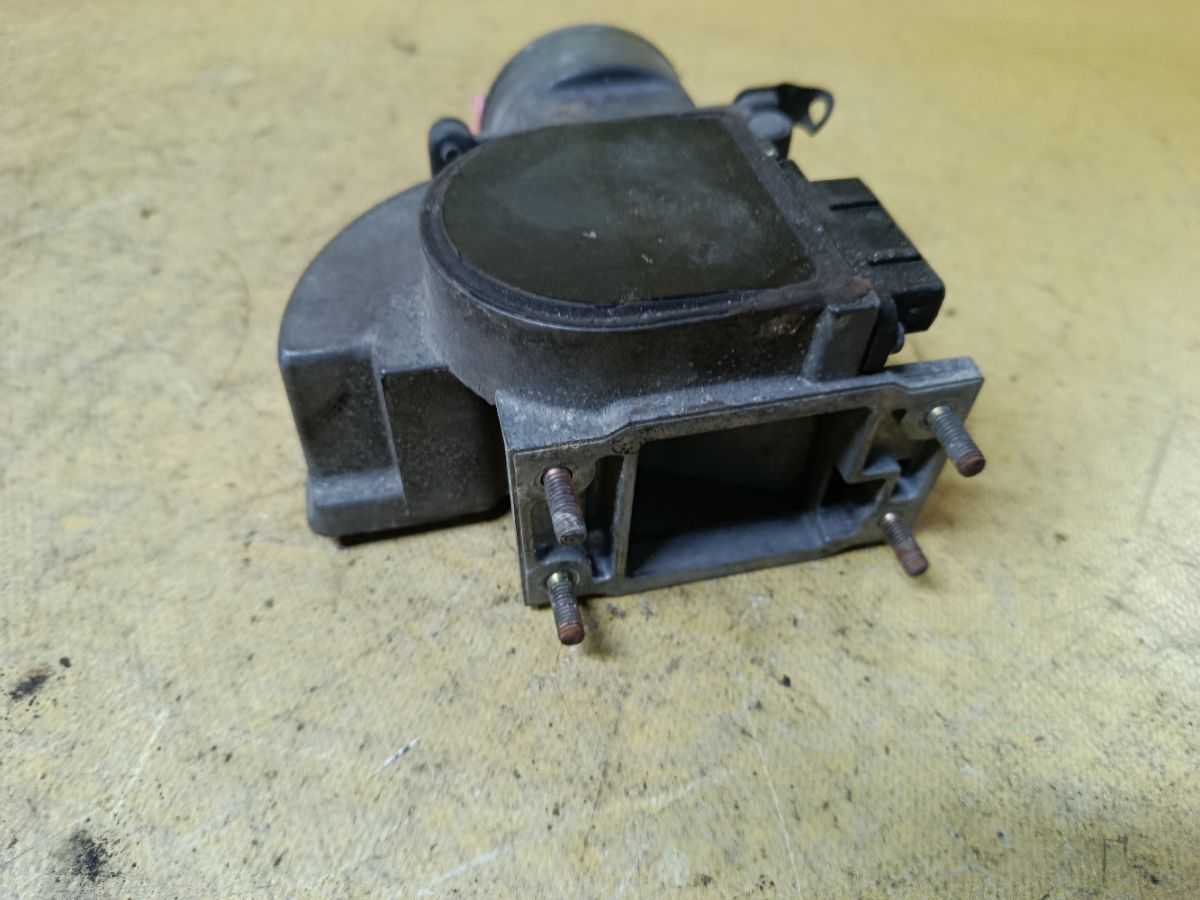 Датчик расхода воздуха 22250-74101 на Toyota Corona ST171 3S-FE Фото 5