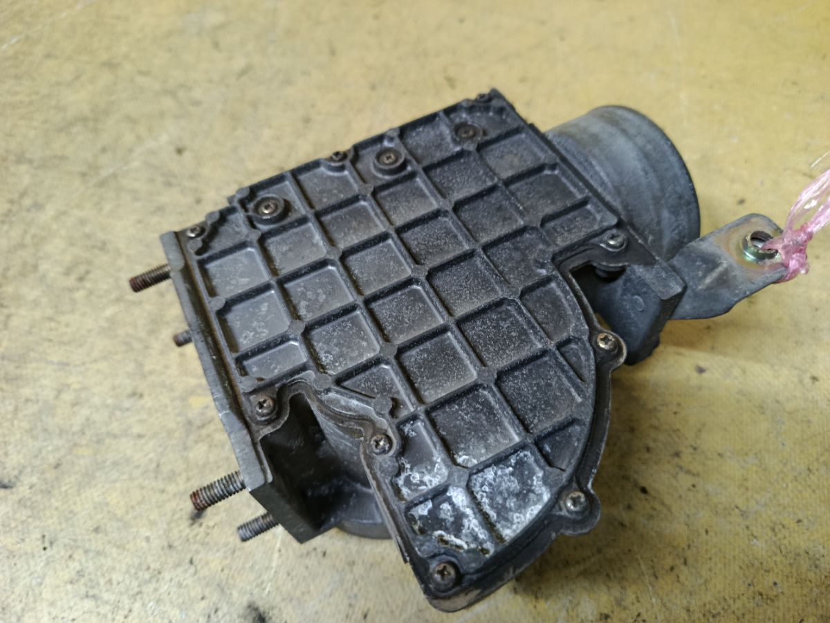 Датчик расхода воздуха 22250-74101 на Toyota Corona ST171 3S-FE Фото 6