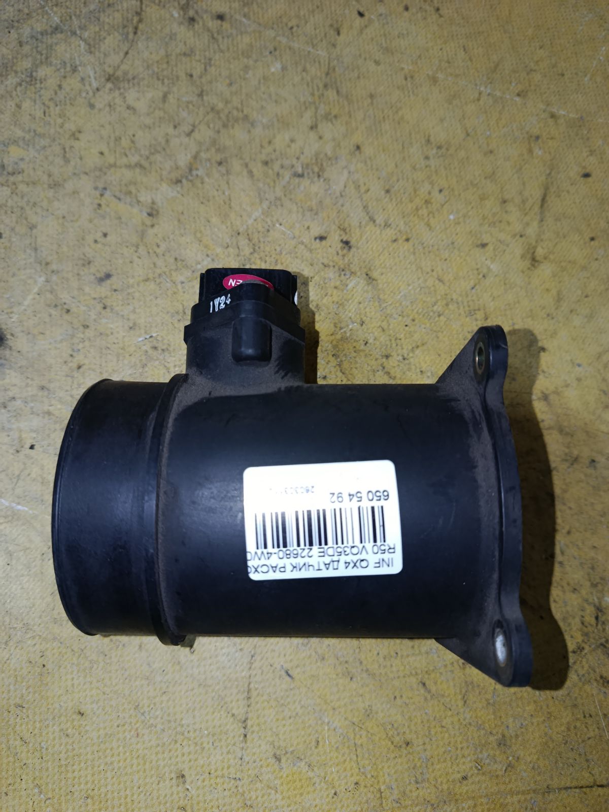 Датчик расхода воздуха 22680-4W001, 22680-4W000 на Infiniti Qx4 R50 VQ35DE Фото 1