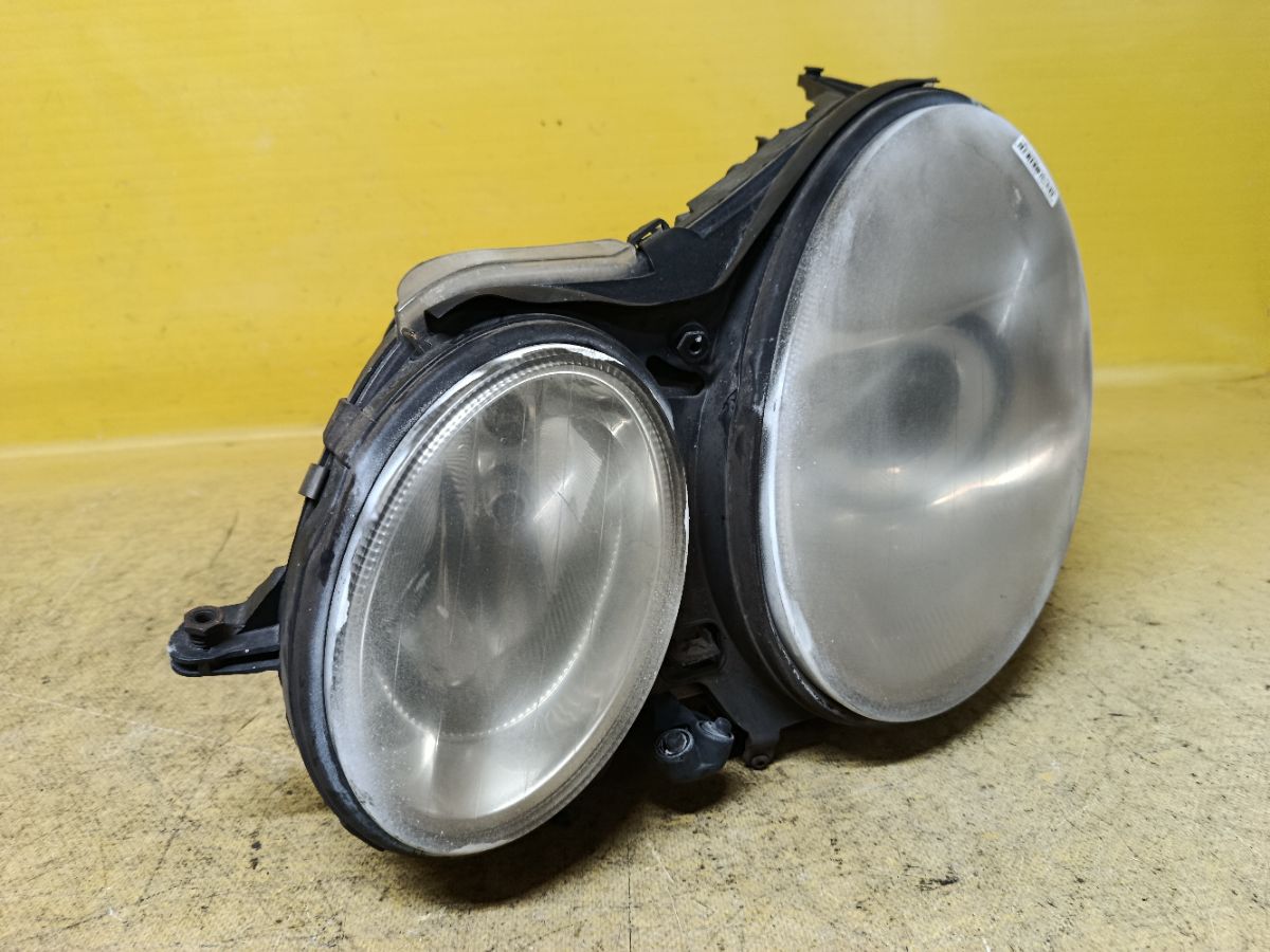 Фара A0028206026 на Mercedes-Benz E-Class W211.065 Фото 1