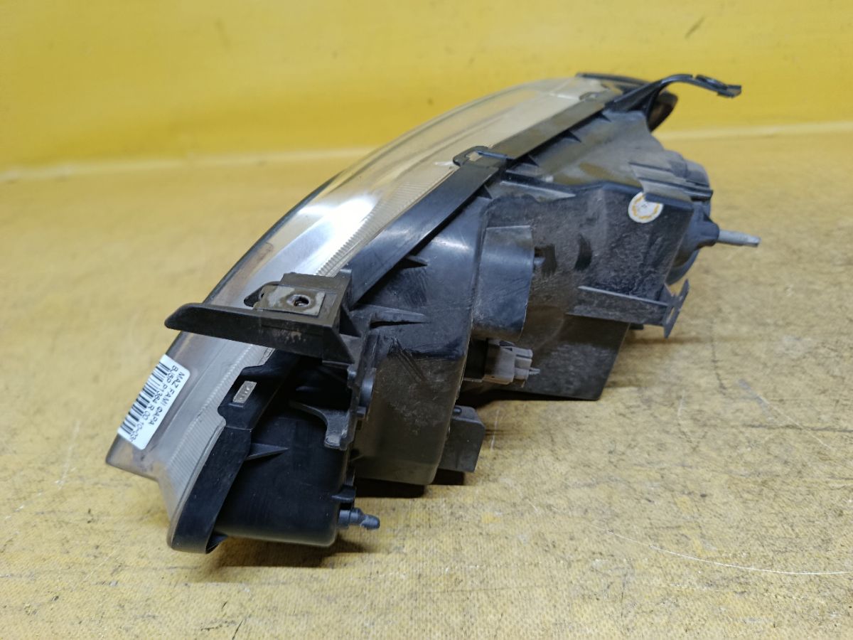 Фара P1364 P1364 на Mazda Familia BJ5P Фото 5