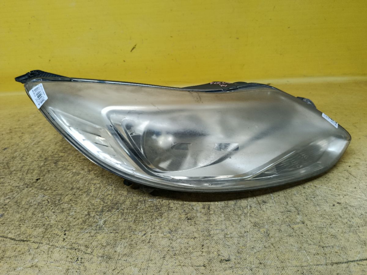 Фара на Ford Focus 3 Фото 2