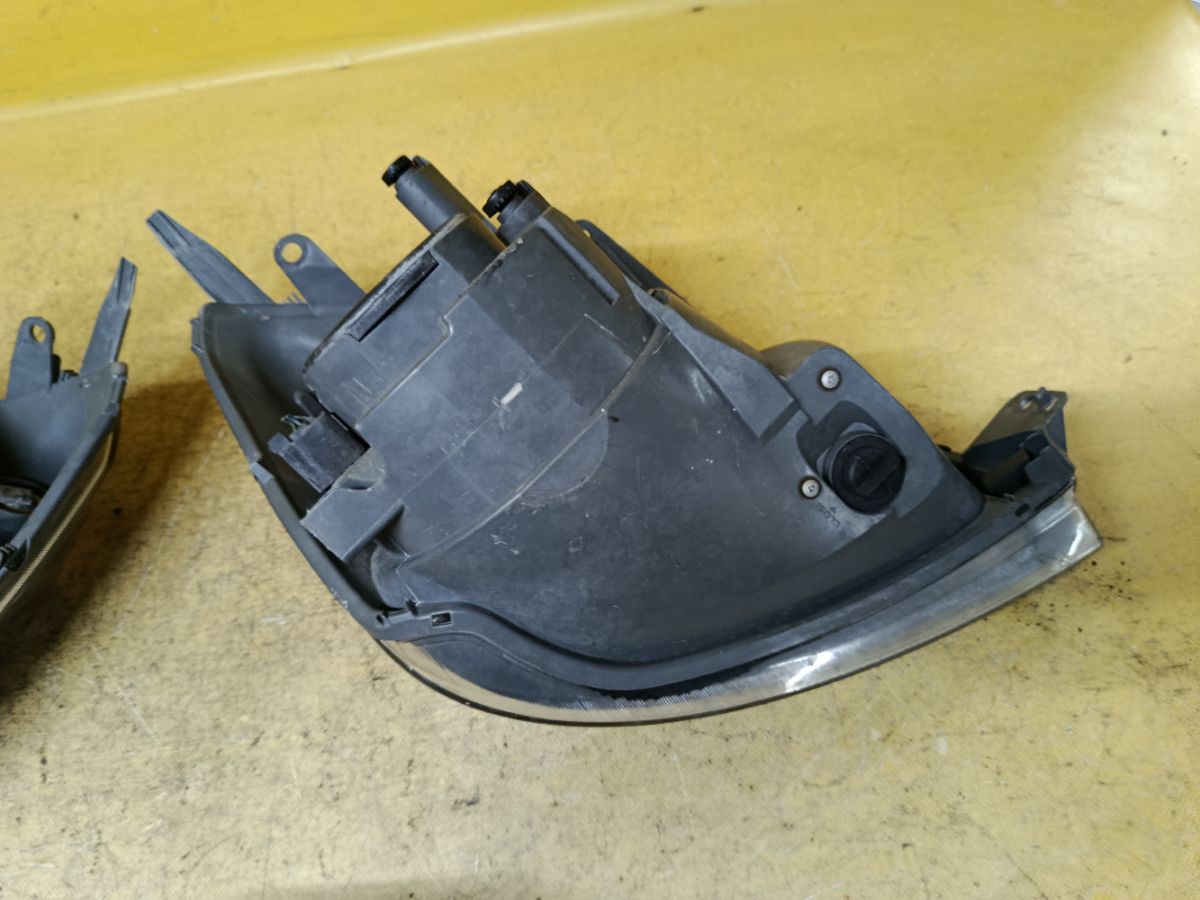 Фара на Ford Fiesta 5 Фото 6