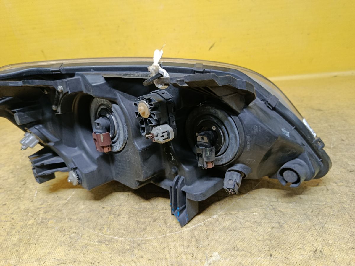 Фара EW19-51040 на Ford Escape LFAL3P Фото 4