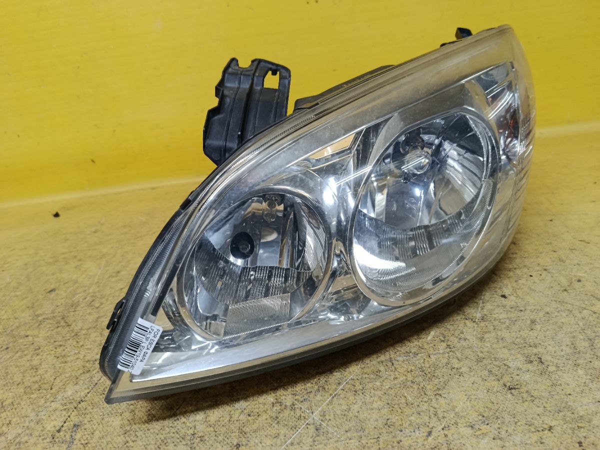 Фара EW19-51040 на Ford Escape LFAL3P Фото 1