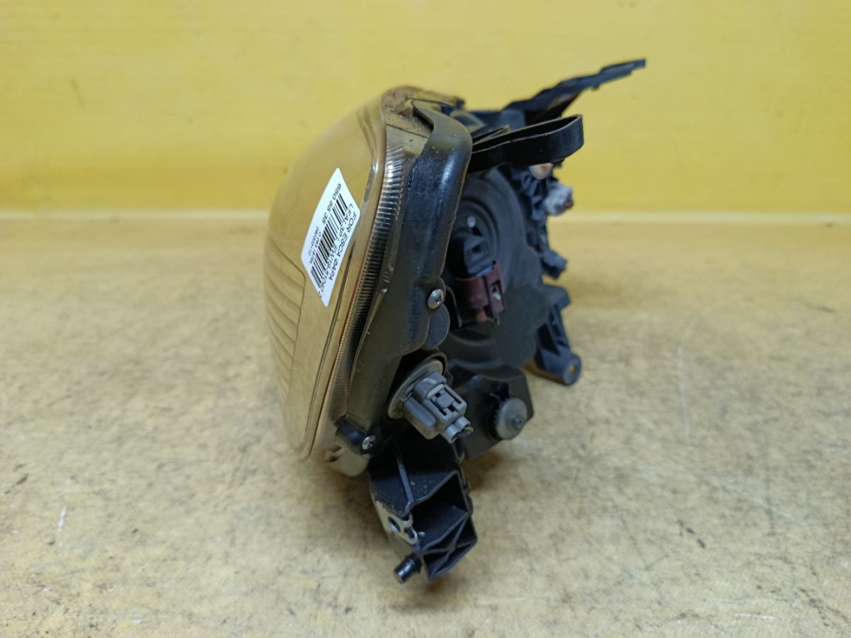 Фара EW19-51040 на Ford Escape LFAL3P Фото 5