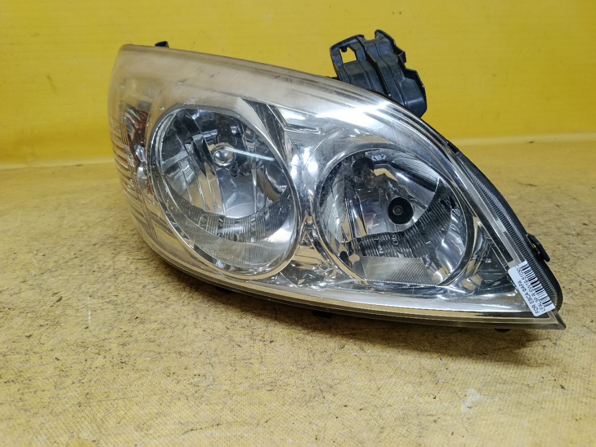 Фара EW19-51030 на Ford Escape LFAL3P Фото 1