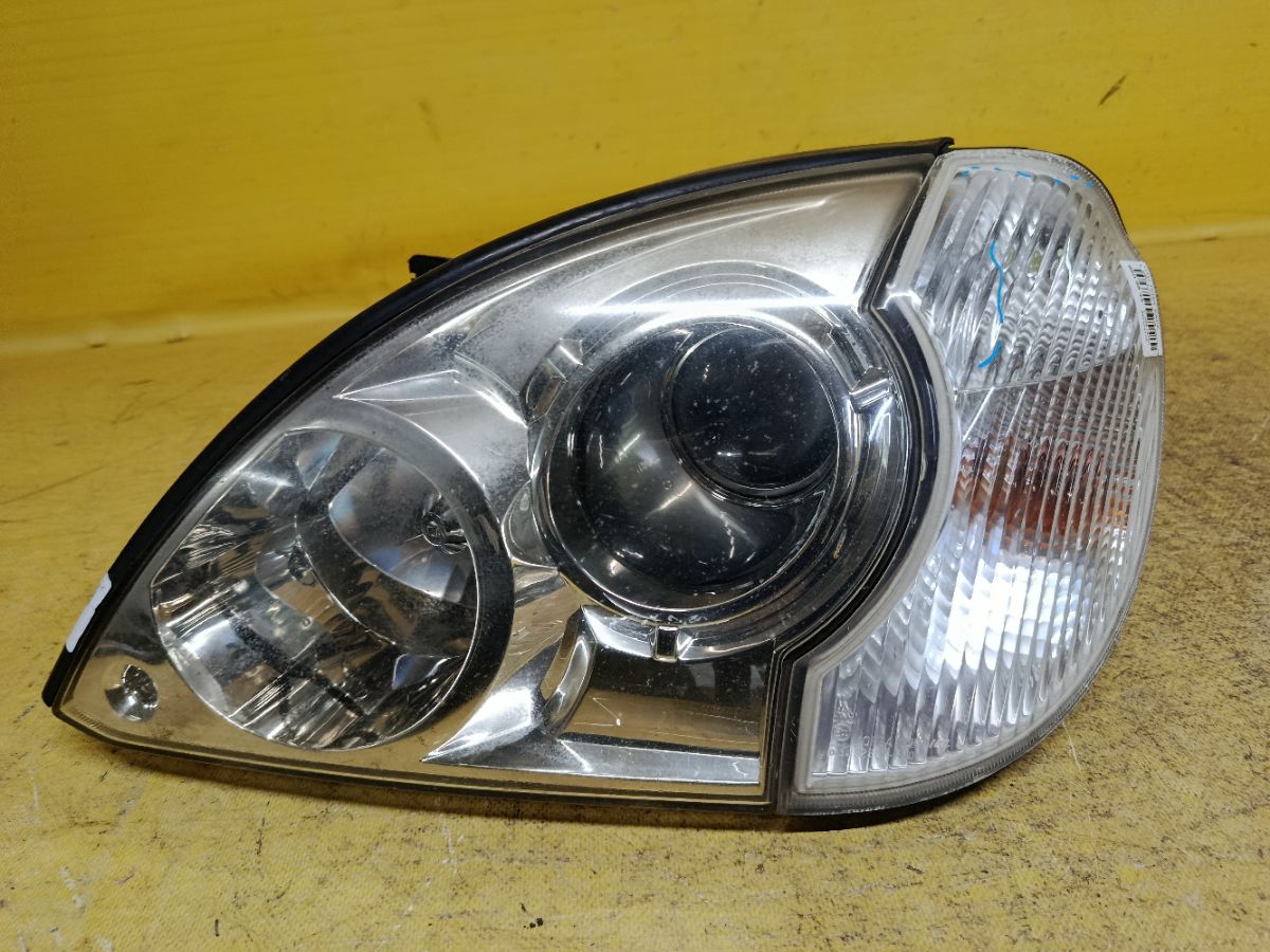 Фара на Hyundai Terracan Фото 2