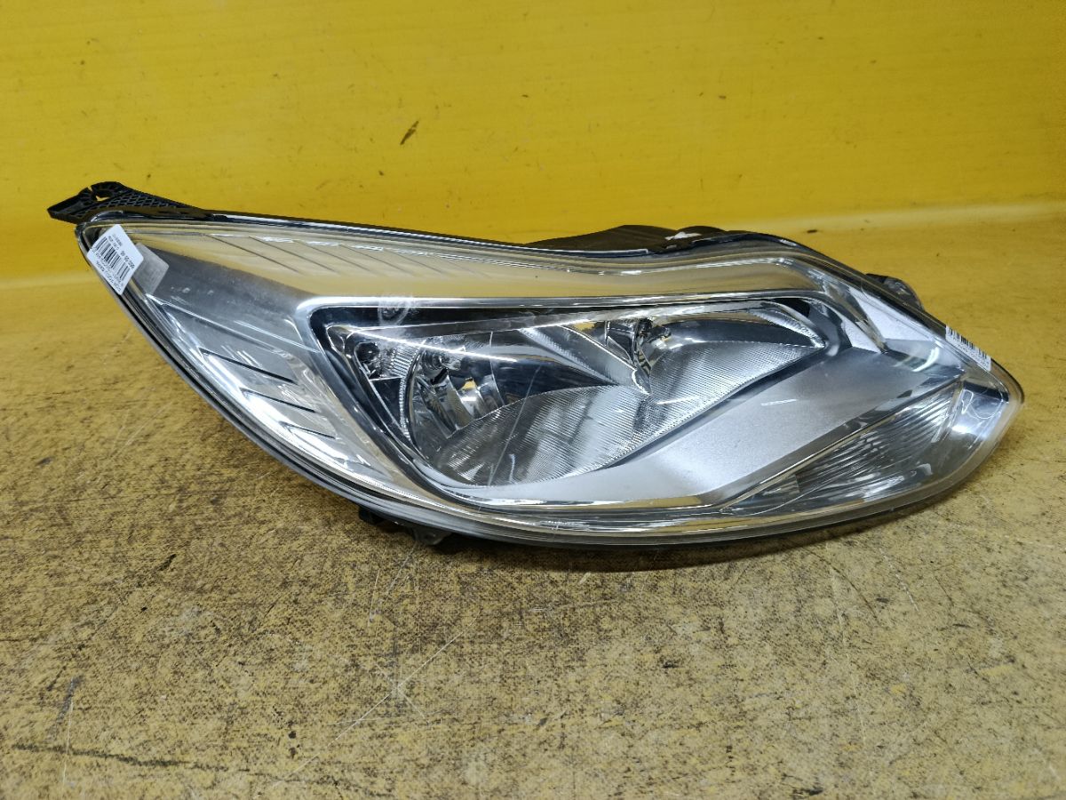 Фара BM51-13W029-AM на Ford Focus 3 Фото 2