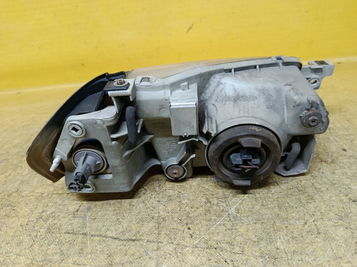 Фара R6888 R6888 на Mazda Familia BJ5P Фото 4