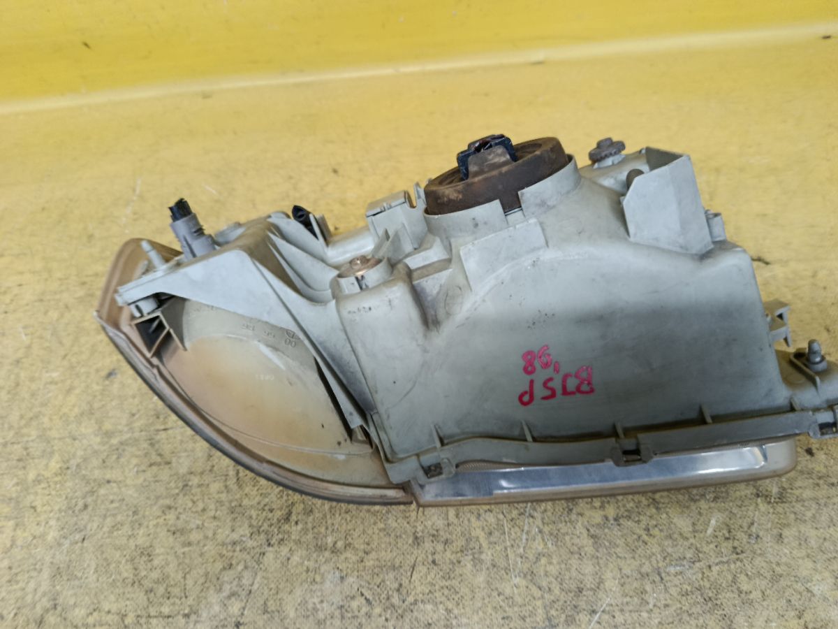 Фара R6888 R6888 на Mazda Familia BJ5P Фото 6