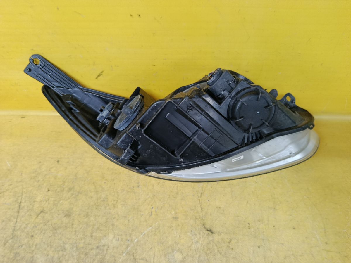 Фара BM51-13W030-AM на Ford Focus 3 Фото 5