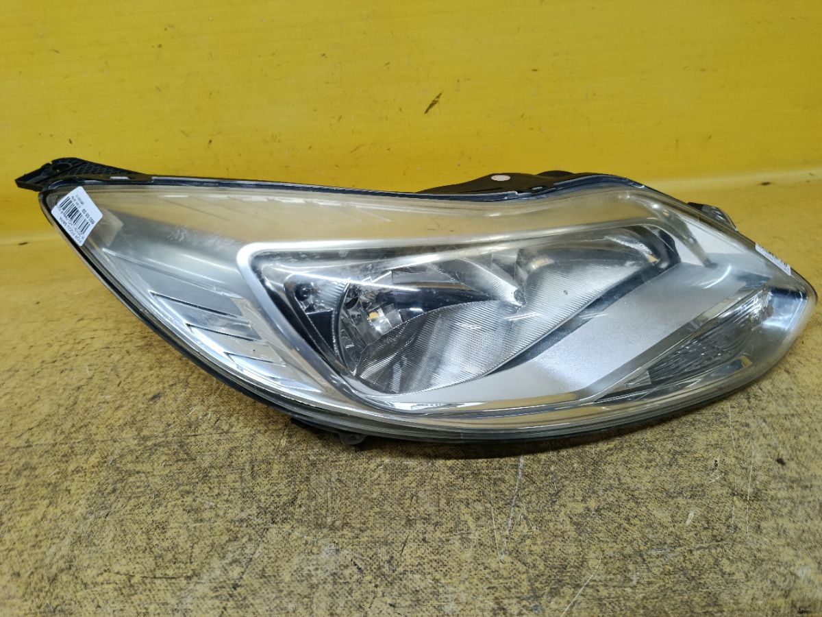 Фара на Ford Focus 3 Фото 2