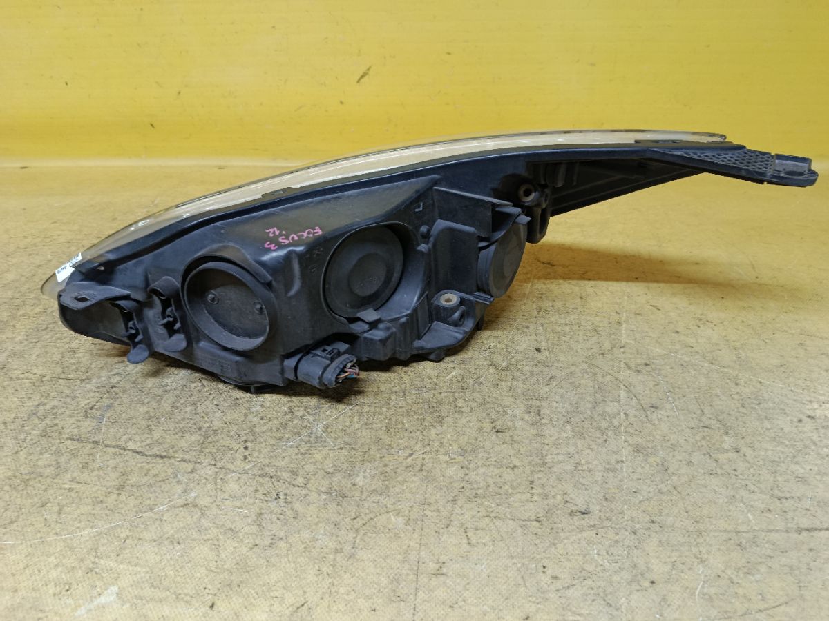 Фара на Ford Focus 3 Фото 4