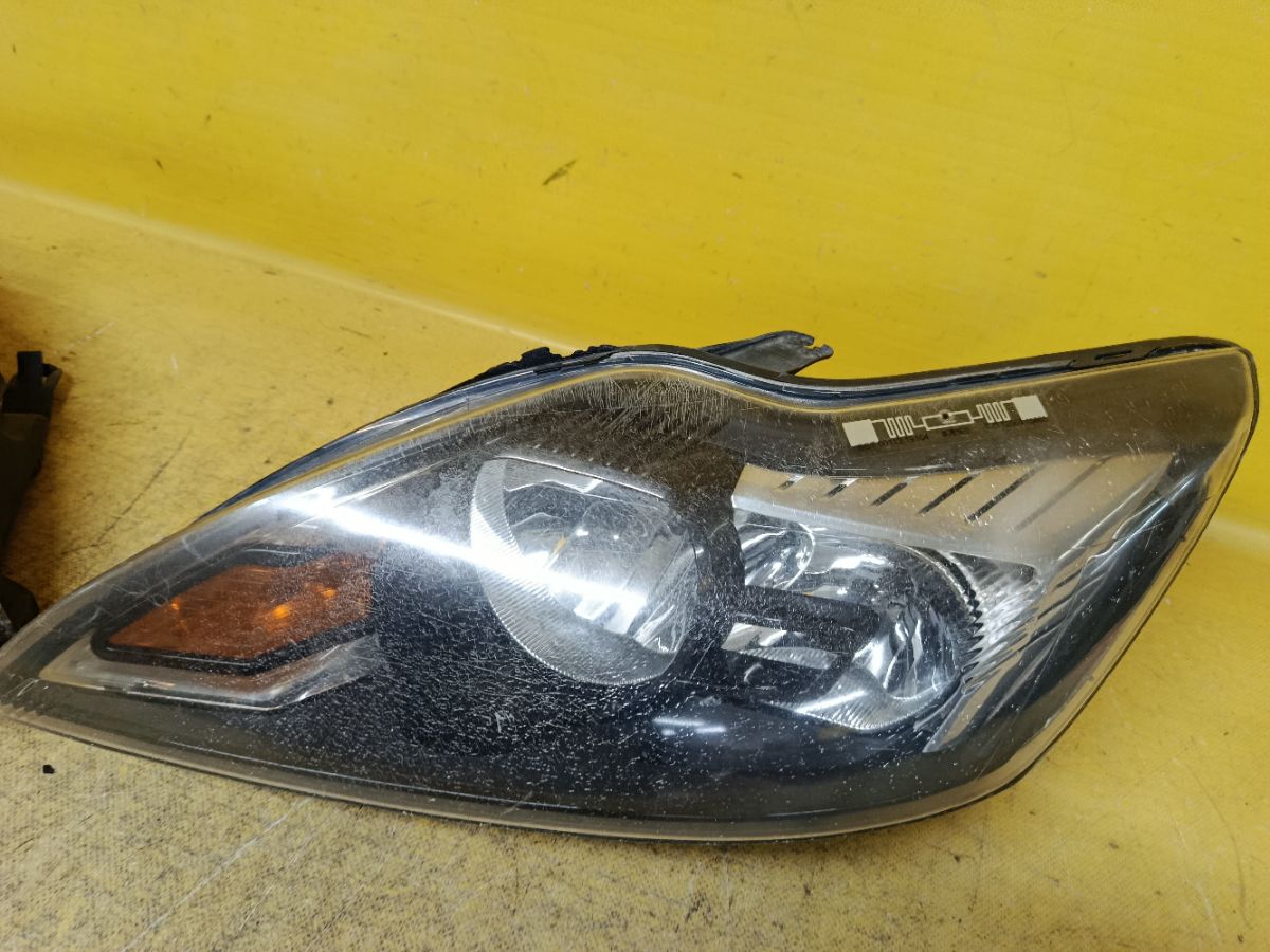 Фара 8M51-13W030-FD, 8M51-13W029-FD на Ford Focus 2 Фото 3