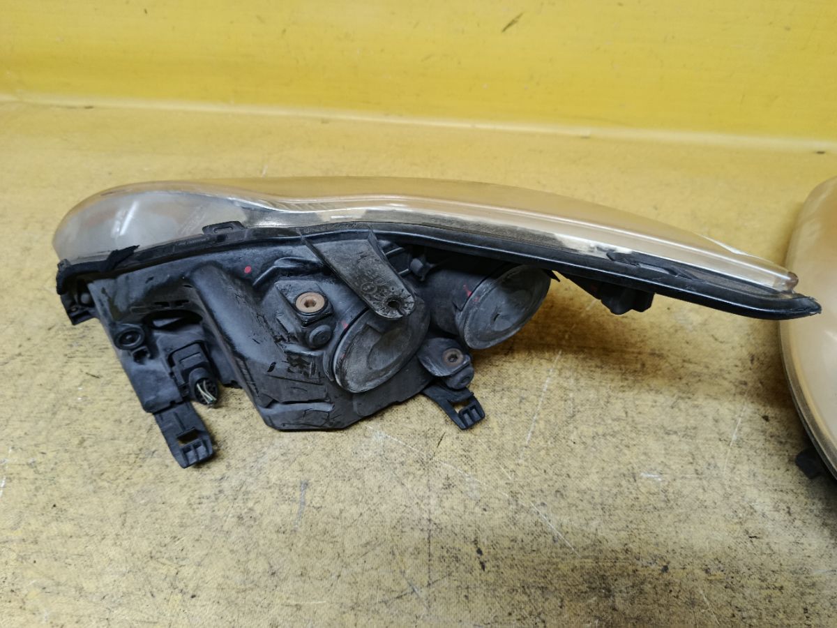 Фара 8M51-13W030-AE, 8M51-13W029-AE на Ford Focus 2 Фото 7