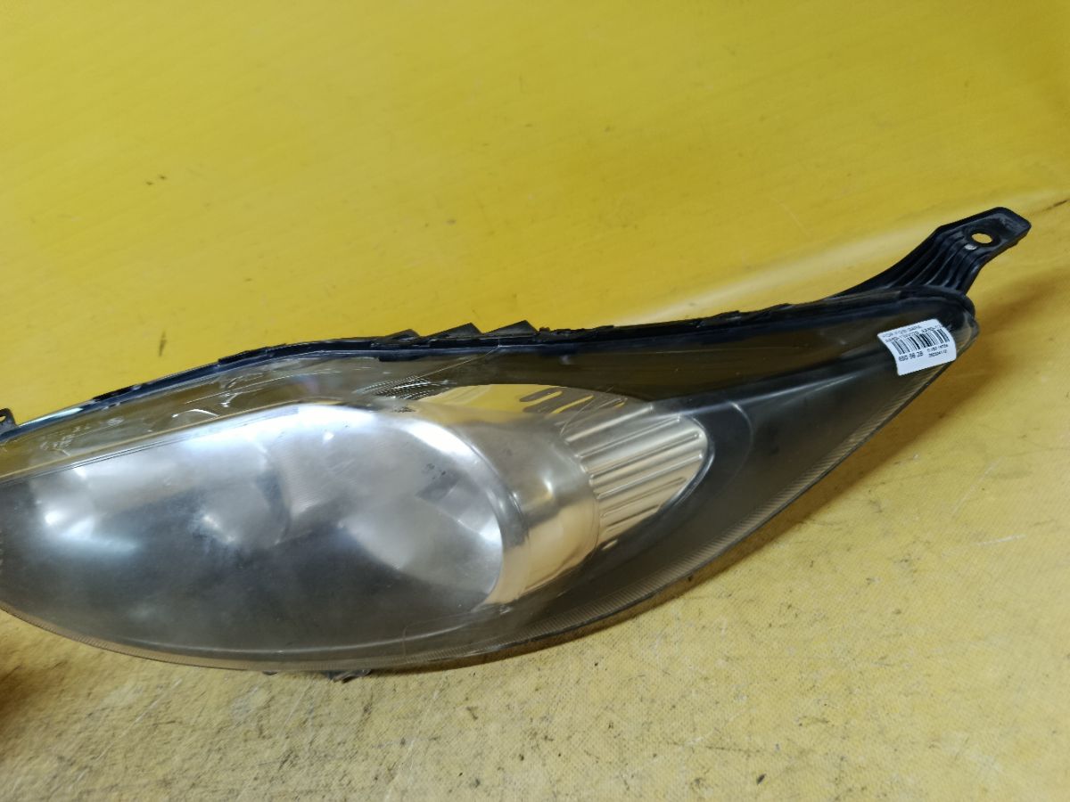 Фара AA69-13W029, AA69-13W030 на Ford Fiesta 6 Фото 4