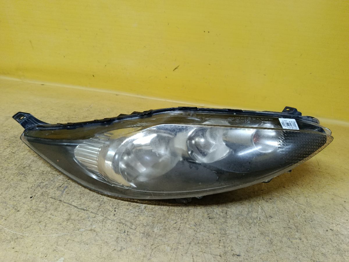 Фара AA69-13W029, AA69-13W030 на Ford Fiesta 6 Фото 7