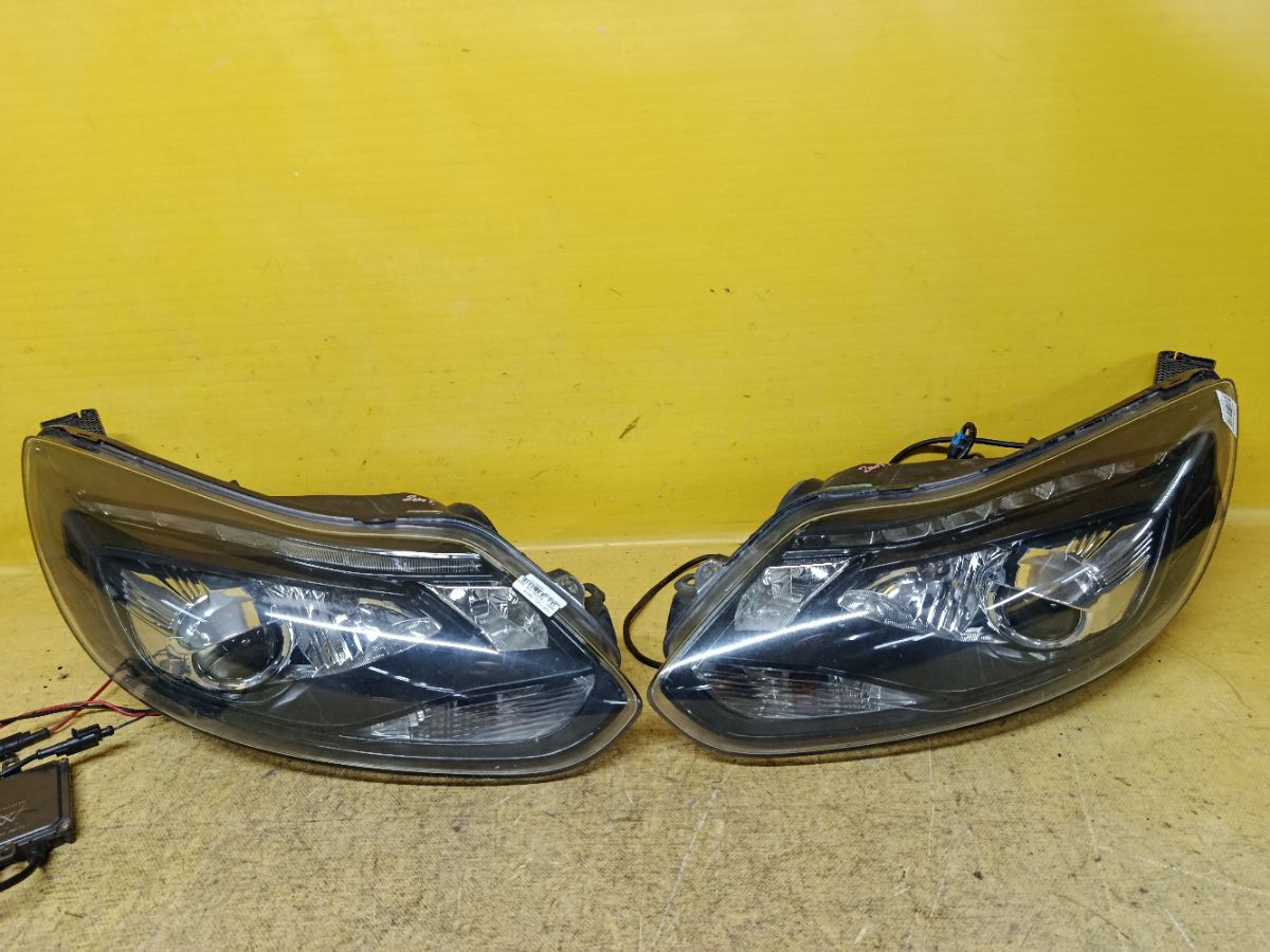 Фара BM51-13W030-CM, BM51-13W029-CM на Ford Focus 3 Фото 1