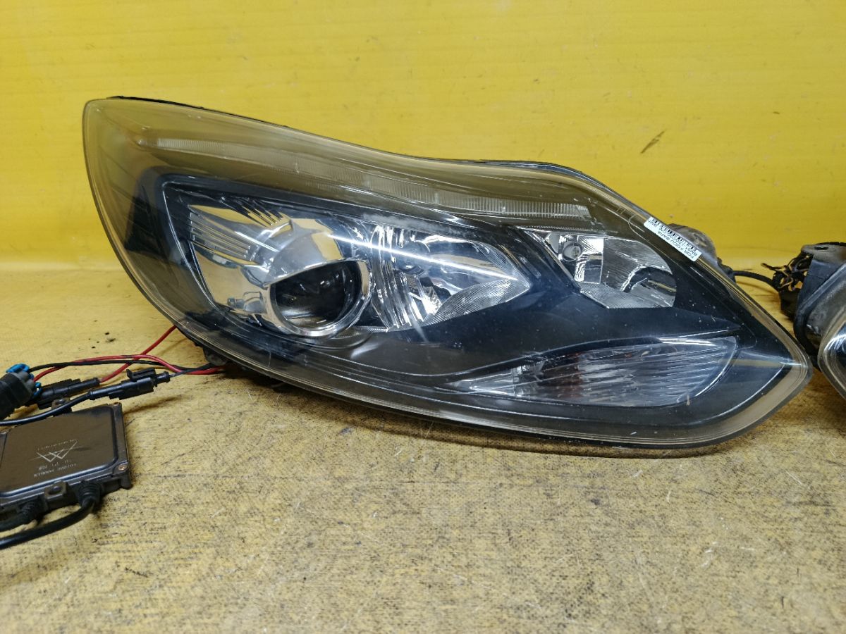 Фара BM51-13W030-CM, BM51-13W029-CM на Ford Focus 3 Фото 4