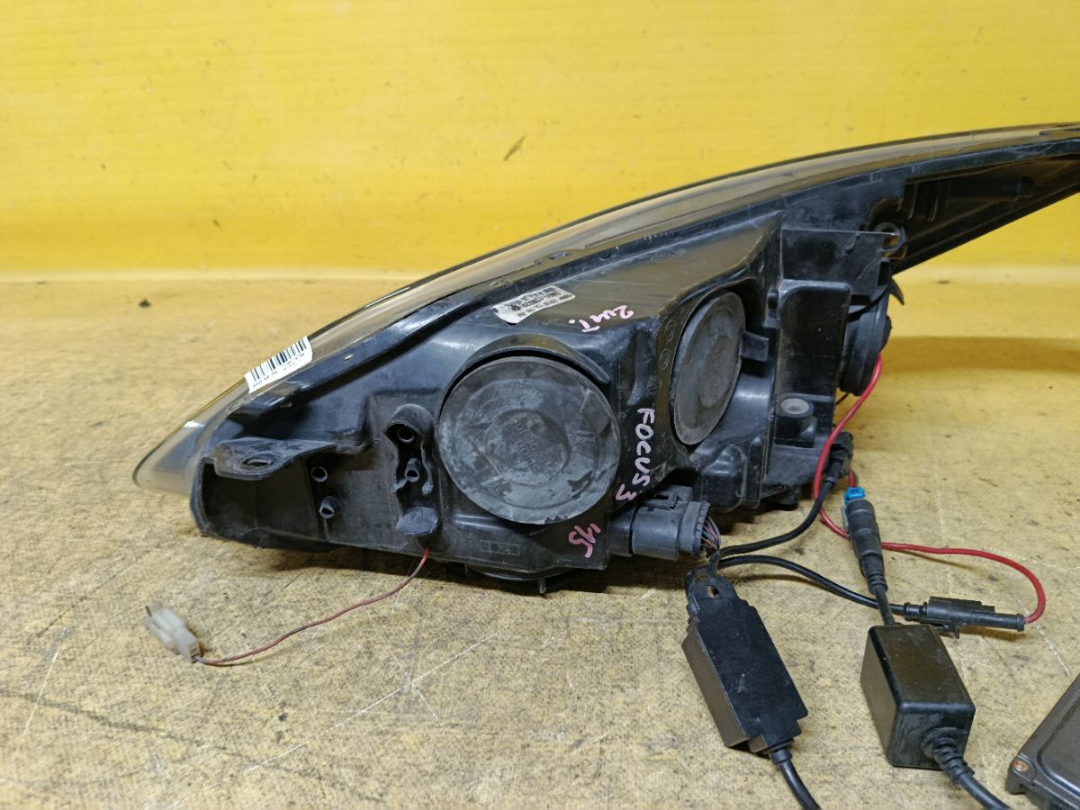 Фара BM51-13W030-CM, BM51-13W029-CM на Ford Focus 3 Фото 10