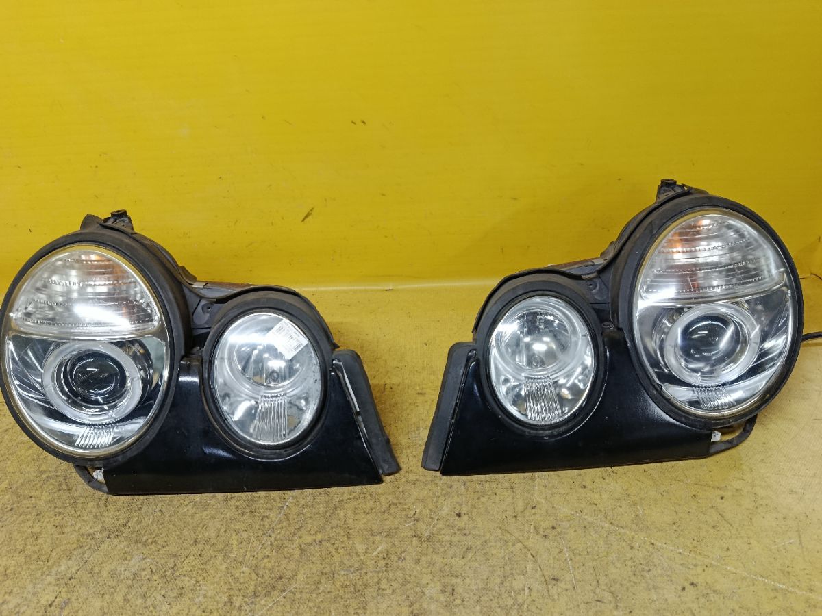 Фара на Mercedes-Benz E-Class W210 Фото 1