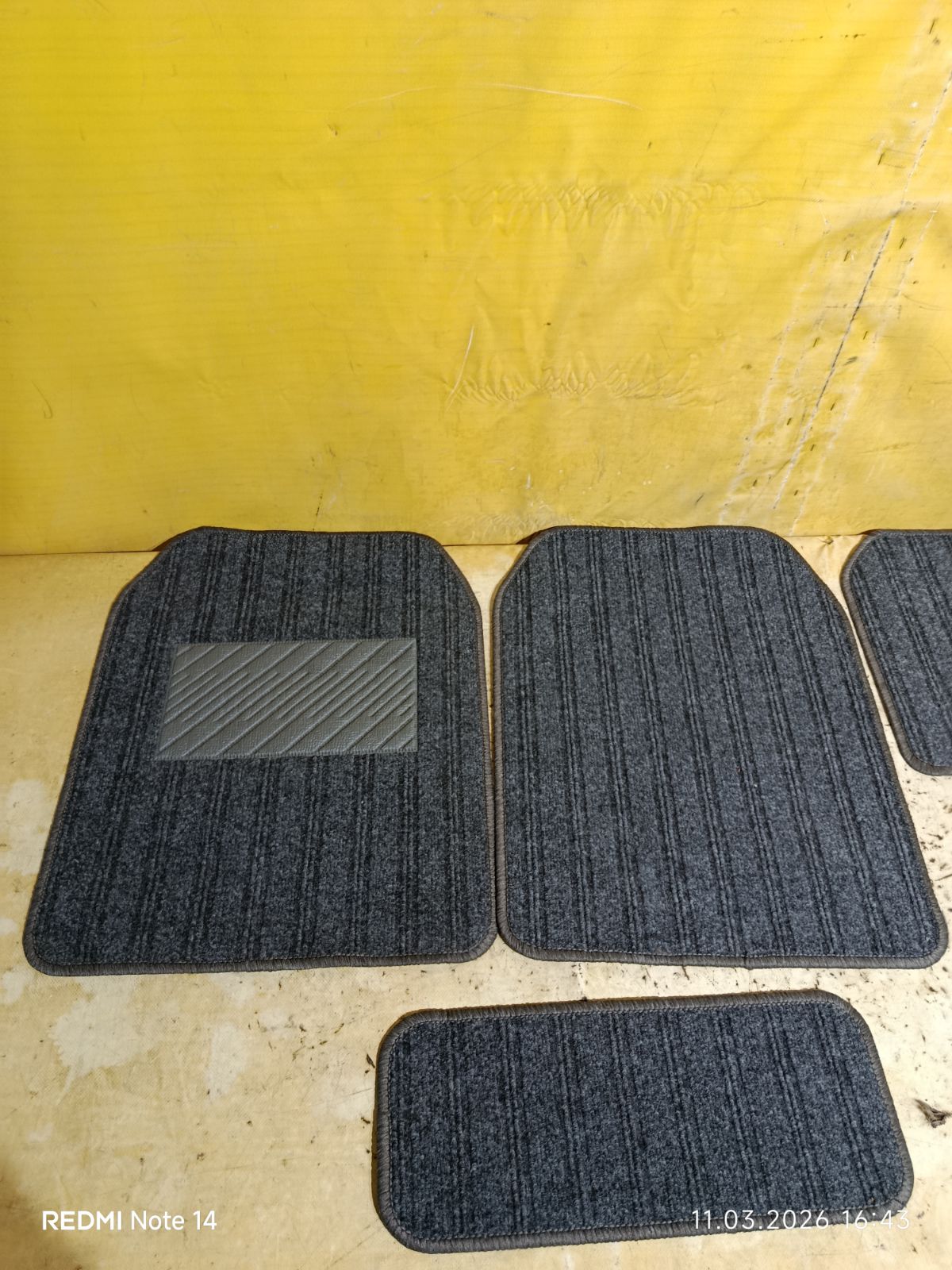 Коврик на Mazda Familia BJ5P Фото 2