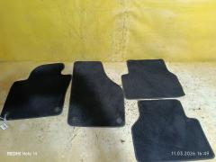 Коврик на Volkswagen Tiguan 5N 5N1864435A